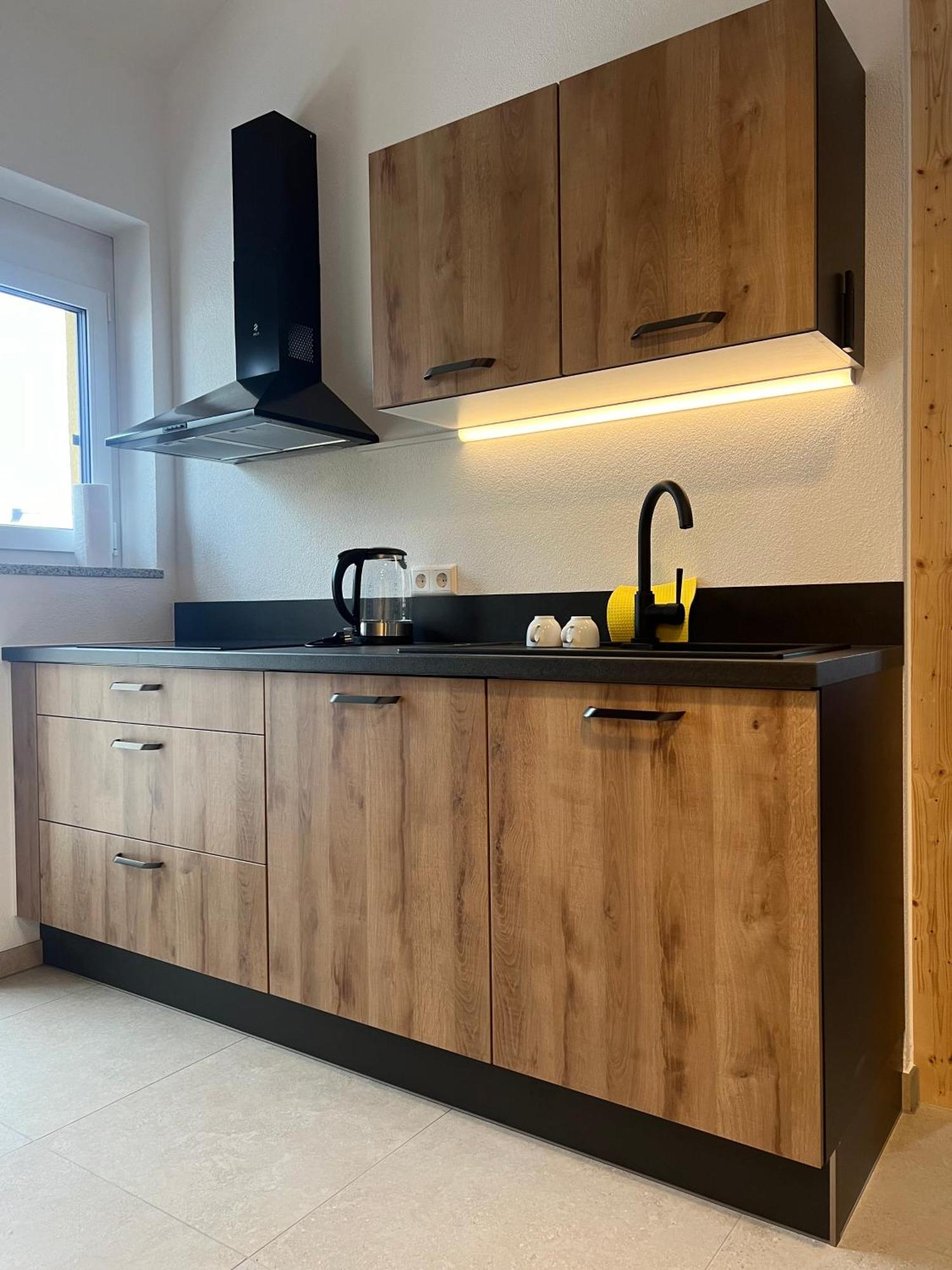Ferienwohnung, 1-Zimmer, 1-3 Personen, 31 Qm, Mit Balkon, In Ruhige Lage, Direkt An Der Aach Зинген Экстерьер фото