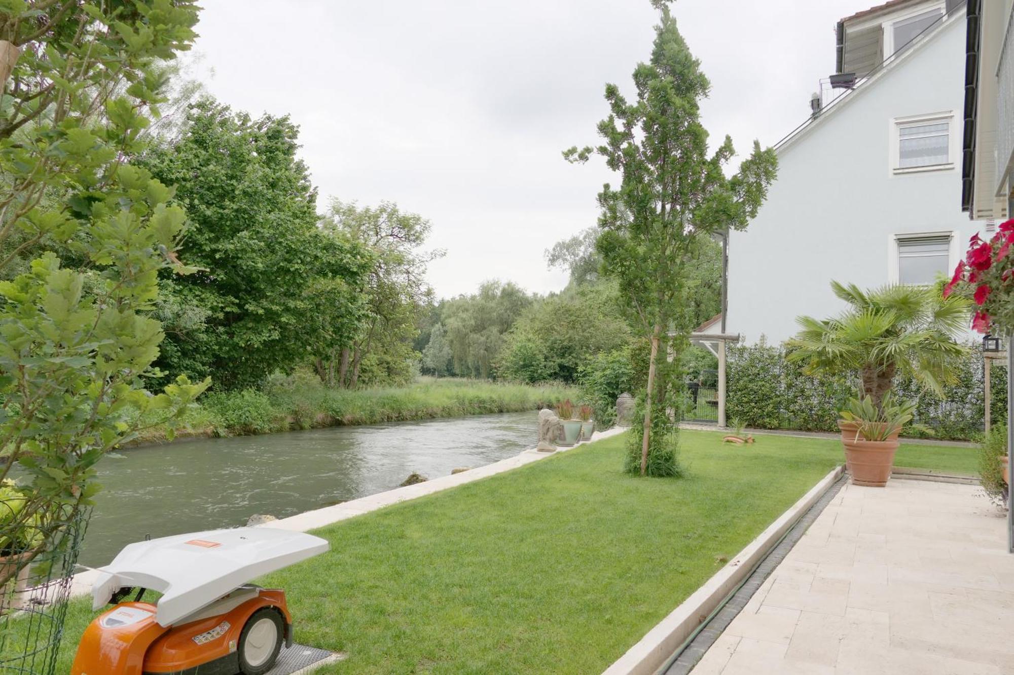 Ferienwohnung, 1-Zimmer, 1-3 Personen, 31 Qm, Mit Balkon, In Ruhige Lage, Direkt An Der Aach Зинген Экстерьер фото