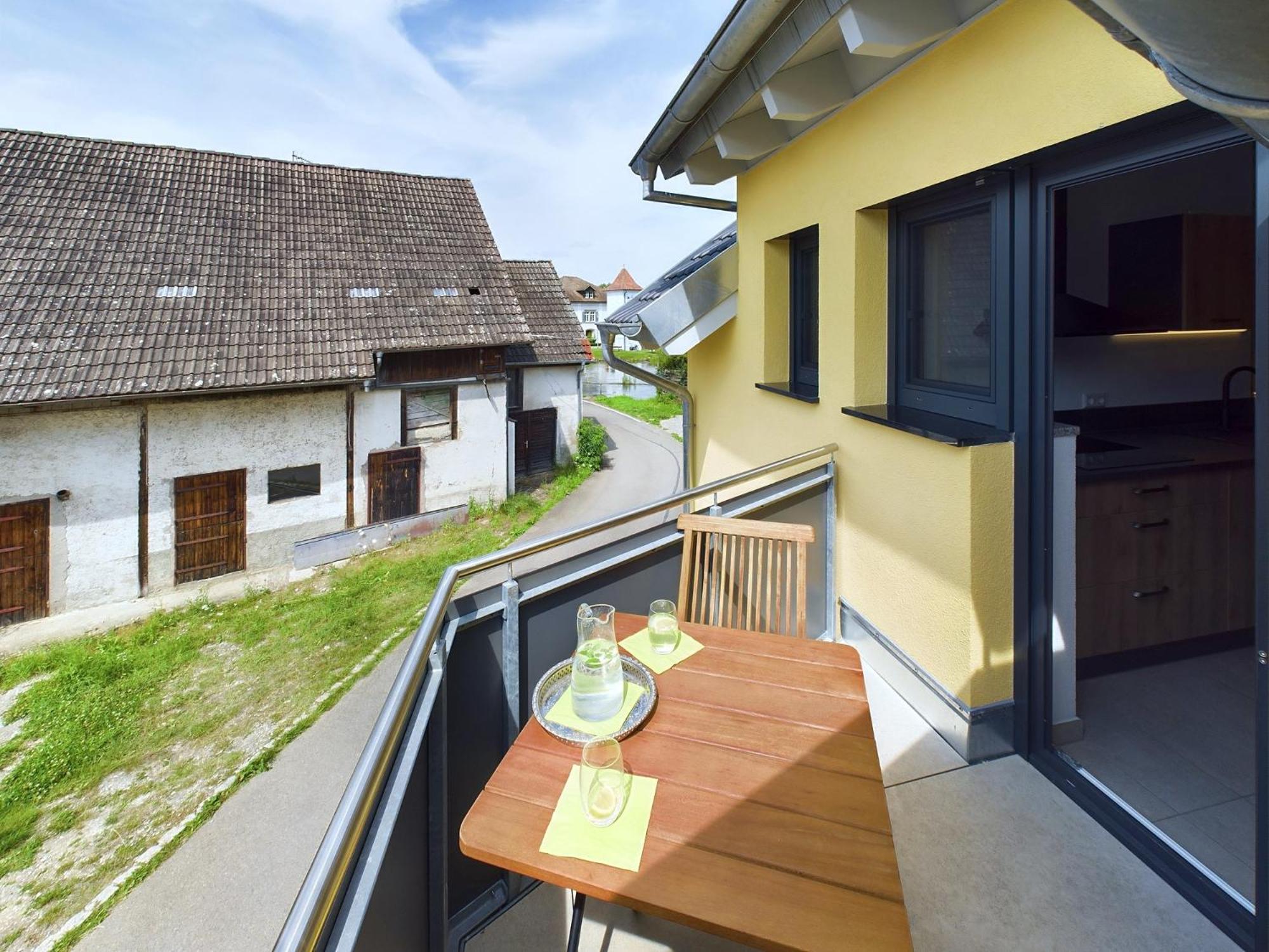 Ferienwohnung, 1-Zimmer, 1-3 Personen, 31 Qm, Mit Balkon, In Ruhige Lage, Direkt An Der Aach Зинген Экстерьер фото